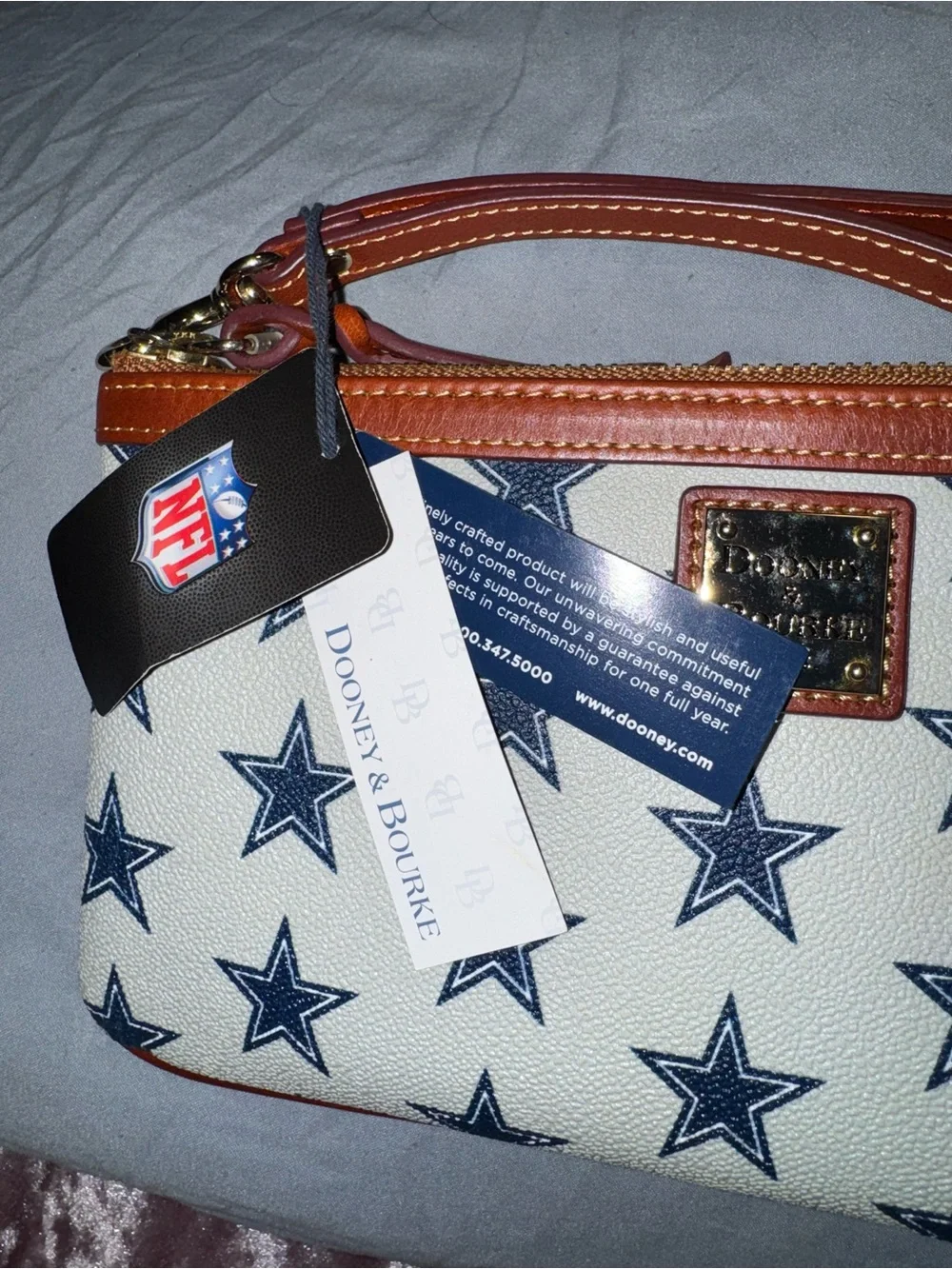 Dooney & Bourke DALLAS COWBOYS Wristlet perfect for upcoming games!